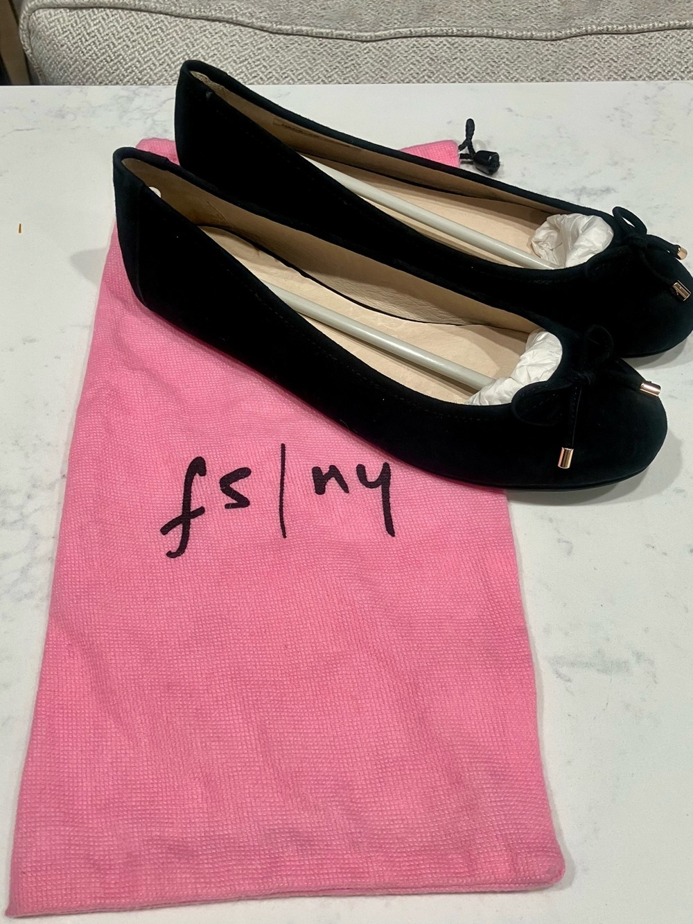 NWT FRENCH SOLE NEW YORK Margot Black Suede Ballet Flats Sz 8M ( incl dust bag) - Picture 2 of 8
